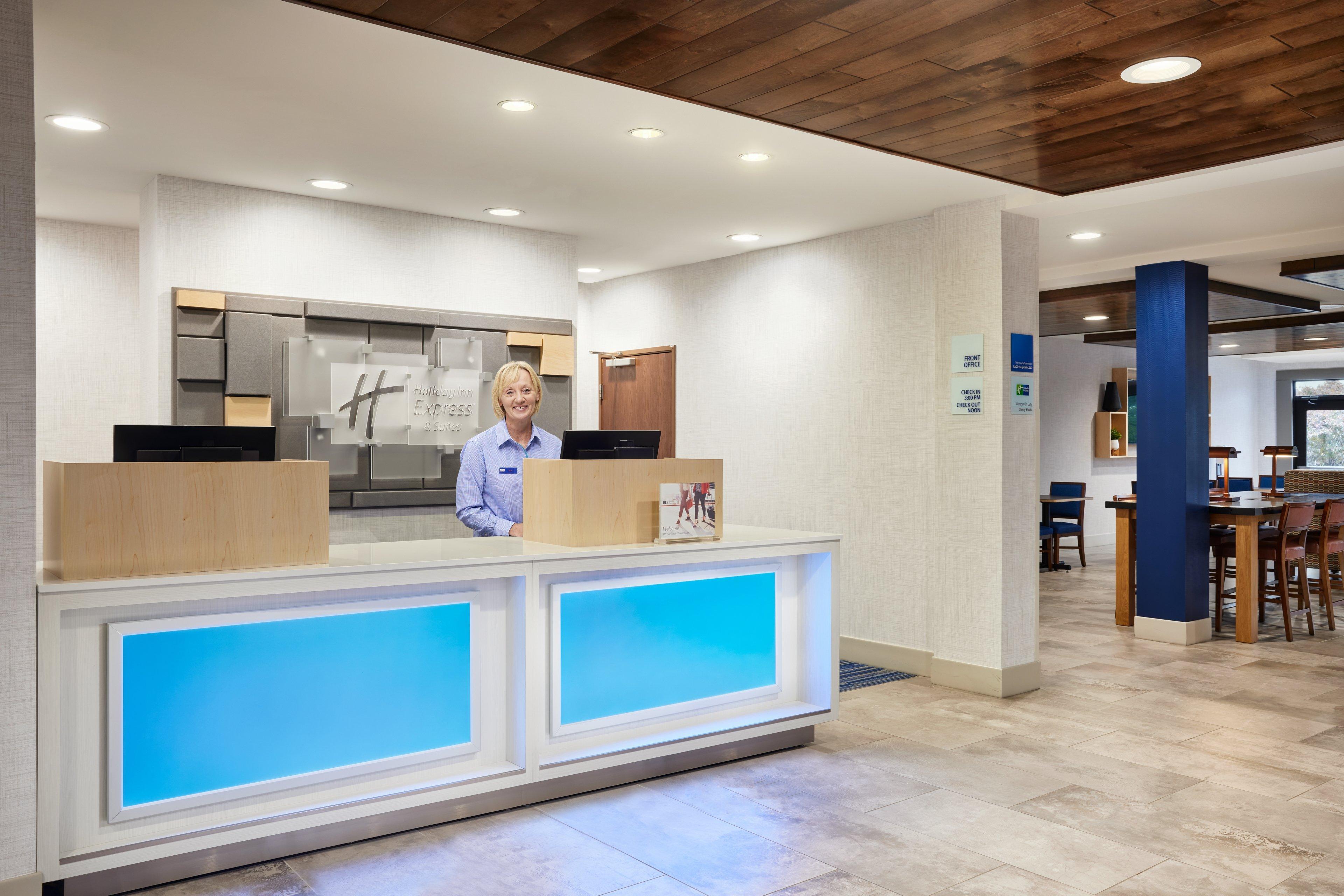 Hotel Express & By Ihg 2*